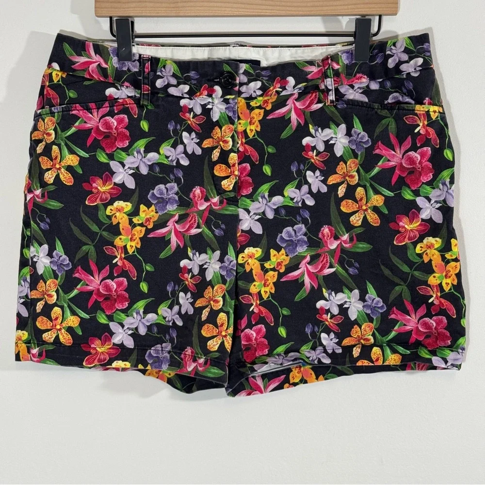 LANDS’END Floral Print Shorts Size‎ 14P Mid Rise Colorful Summer